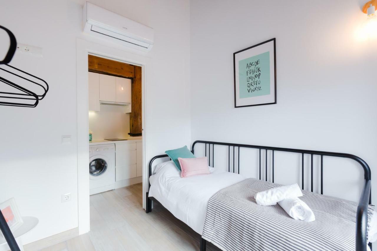 Hola Malaga Catedral Apartment Екстериор снимка